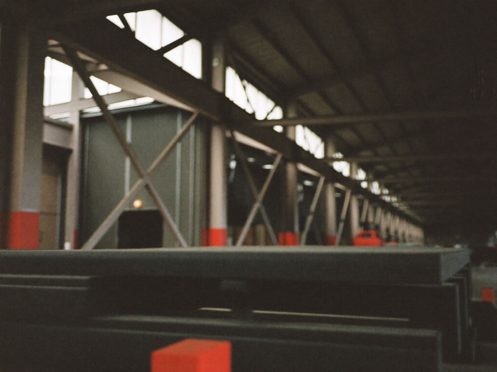 Nave industrial y maquinaria
